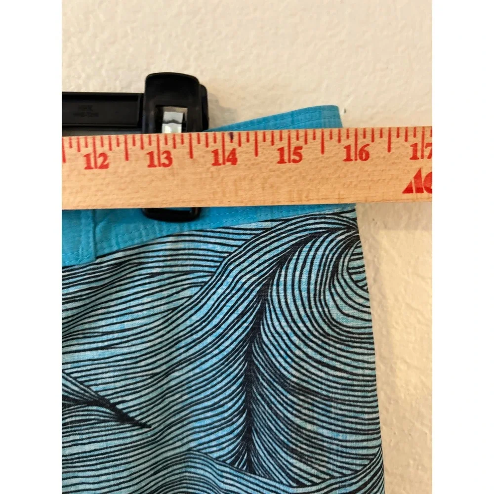 Hurley Phantom Mens Board Shorts Size 30 Blue Black Wave Print‎ Orange Trim